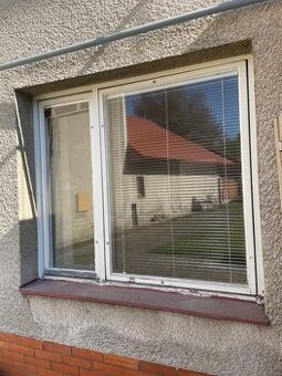 Okna z probíhající rekonstrukce