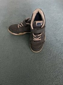 tenisky Nike vel.34