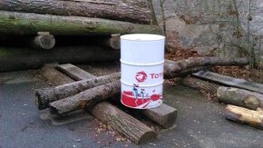 Olej - motorová pila. Olej na topení.