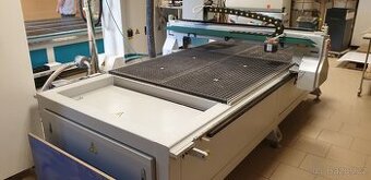 CNC fréza, Oscilační nůž, Rýhovadlo jako jeden stroj