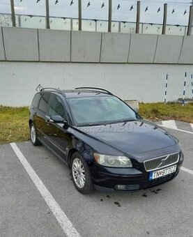 Volvo V50 náhradní dily