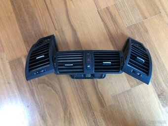 Sada ventilací BMW E81–E88 – střed + pravá + levá – originál