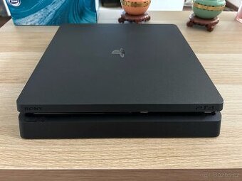 PlayStation 4, 1TB Slim