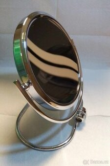 Kosmetické zrcátko skládací - stolní oboustranný zrcadlo