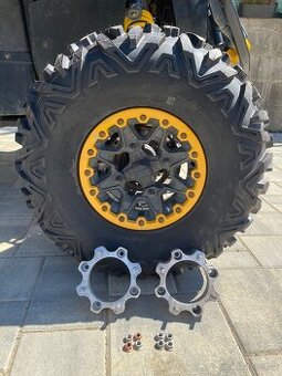 Can am maverick - podlozky 2 ks