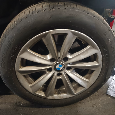 BMW kola F10 F11 pneu Pirelli Cinturato 225/55 R17