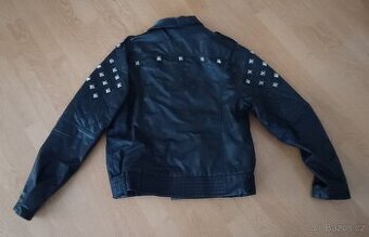 NOVÁ kož. bunda křivák velikost M nebo L