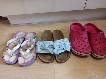 Set- Dívčí žabky a pantofle