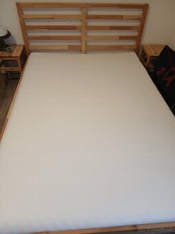 nová postel z IKEA