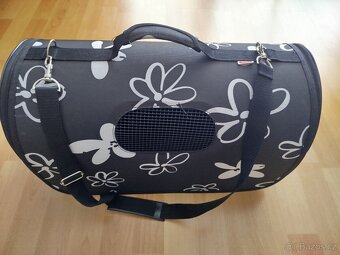 Cestovní taška na malé psy, kočky nebo hlodavce