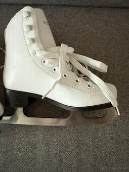 Dívčí brusle