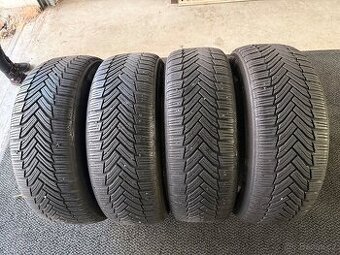 prodám zimní 205/60/16 Michelin