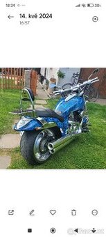 Suzuki Intruder M 1800 R - 1