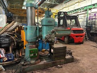 Radiální vrtačka MAS VR4 + kostka + stvěrák