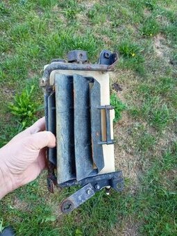 Yamaha DT 125R  nádržka olimasteru  se zdravím víčkem