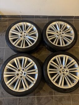 Alu canopus Škoda 5x112 r19 235/40R19