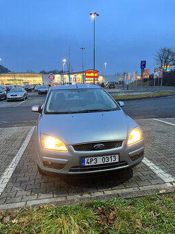 2007 Ford Focus mk2 1.6 benzín 74kW