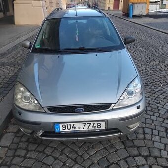 Prodám Ford focus mk1 2.0 benzín na dili nebo opravu