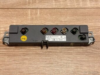 Audi anténa 8K5035225A - 1