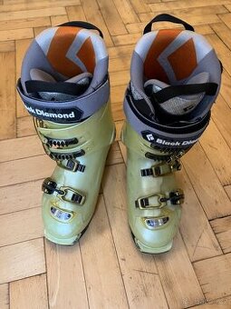 Freeridové lyžařské boty - 1