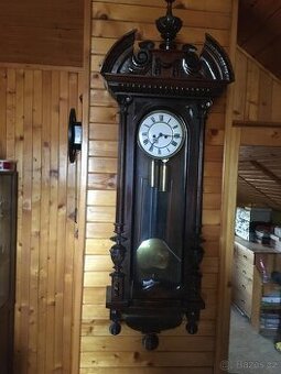 Retro staré hodiny 🕰️