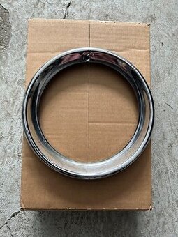 Škoda 1000 rámeček světla