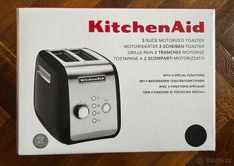 KitchenAid toustovač 5KMT221EOB černý