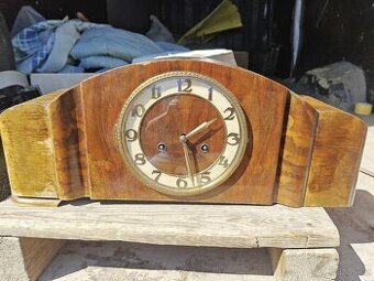 Starožitne krbové hodiny