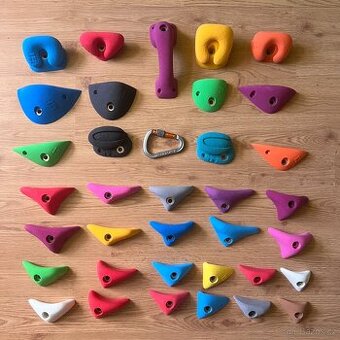 Nové dětské lezecké chyty THEREX  set - 35 kusů