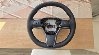 volant TESLA model 3 , Tesla Y nevyhrievany / vyhrievany