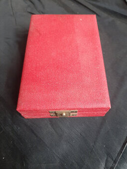 Medaile,vyznamenání různé,socialismus.