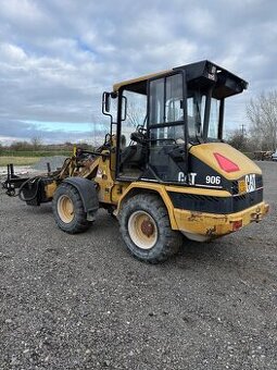Prodám Caterpillar 906