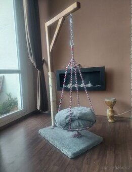 Škrabadlo s hamakem