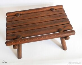 Zahradní podnožka zn. Thonet, model 4