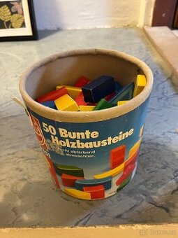 Dřevěné kostičky na hraní