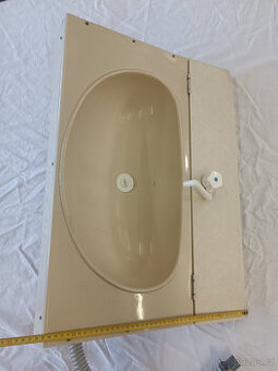 Umyvadlo do karavanu