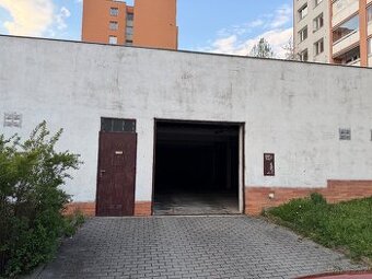 Pronájem garáže zlín