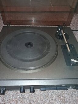 Gramofon Tesla NZC 300