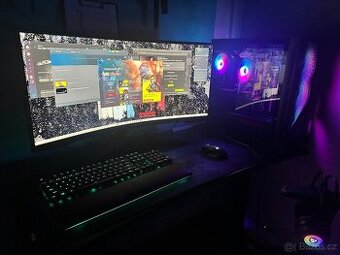 Herní PC + monitor + klavesnice + myš