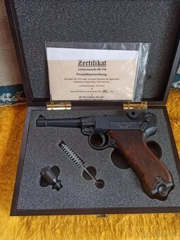 Expanzní Luger P08 Parabellum
