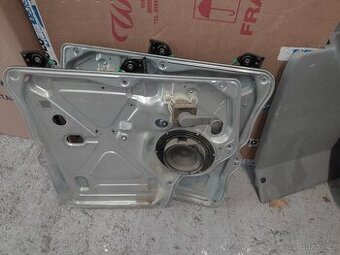 VW T5 stahovačky manualní p+L strana