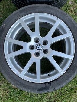 ALU kola SPIDER r17
