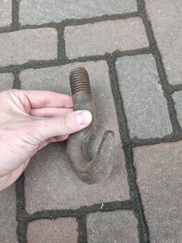 Tažný hák Zetor25