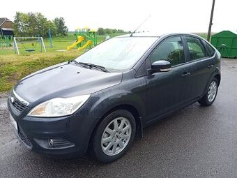 Ford Focus 1.6i 74kw Nová STK Facelift