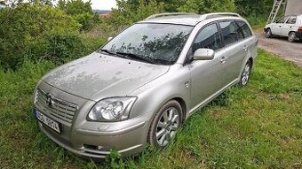 Toyota Avensis Combi 2,2 Diesel
