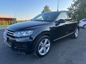 Volkswagen Touareg, 4.2TDI V8 250KW,VZDUCH,FULL VÝBAVA