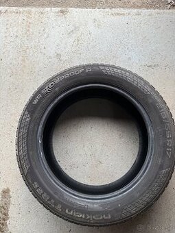 Prodám zimní pneu 215/55 R17
