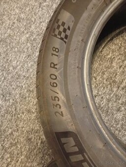 Michelin pilot sport 4 suv 235 60 r18