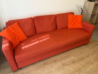 Rozkládací pohovka Ikea pro 3 osoby