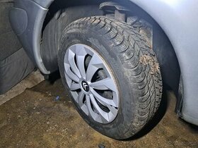Prodam pneu 185/65R 15